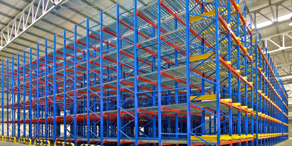 Pintar Fachadas de Naves Industriales, Fábricas y Almacenes Viver · Pintura para Pintado de Naves, Fábricas y Grandes Estructuras