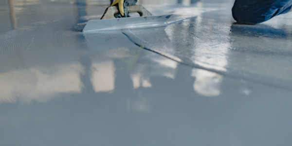 Pintar Fachadas de Naves Industriales, Fábricas y Almacenes Viver · Pavimentos para Pintado de Parkings