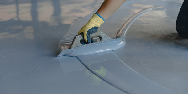 Pintar Fachadas y Patios de Luces de Comunidades Vecinos / Propietarios Azuébar · Pintura y Pavimentos para Pintar Garajes y Parkings Comunitarios